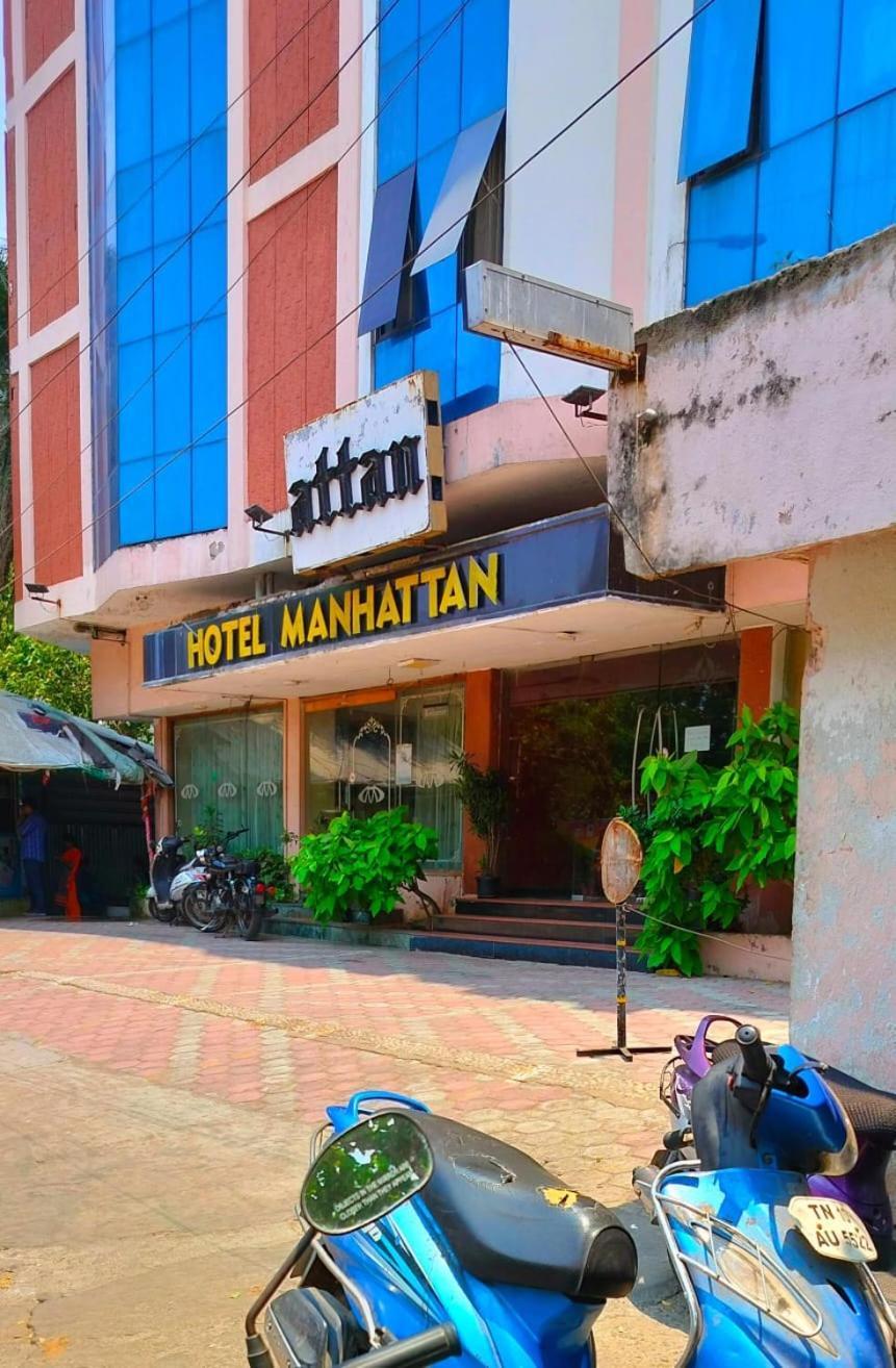 Hotel Manhattan Ченай Екстериор снимка